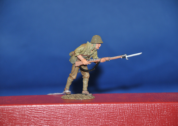 KING & COUNTRY WW2 GERMAN ARMY WS146 MOUNTED COSSACK HOLDING RIFLE MIB 
